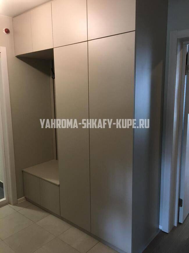 Распашные шкафы Яхрома