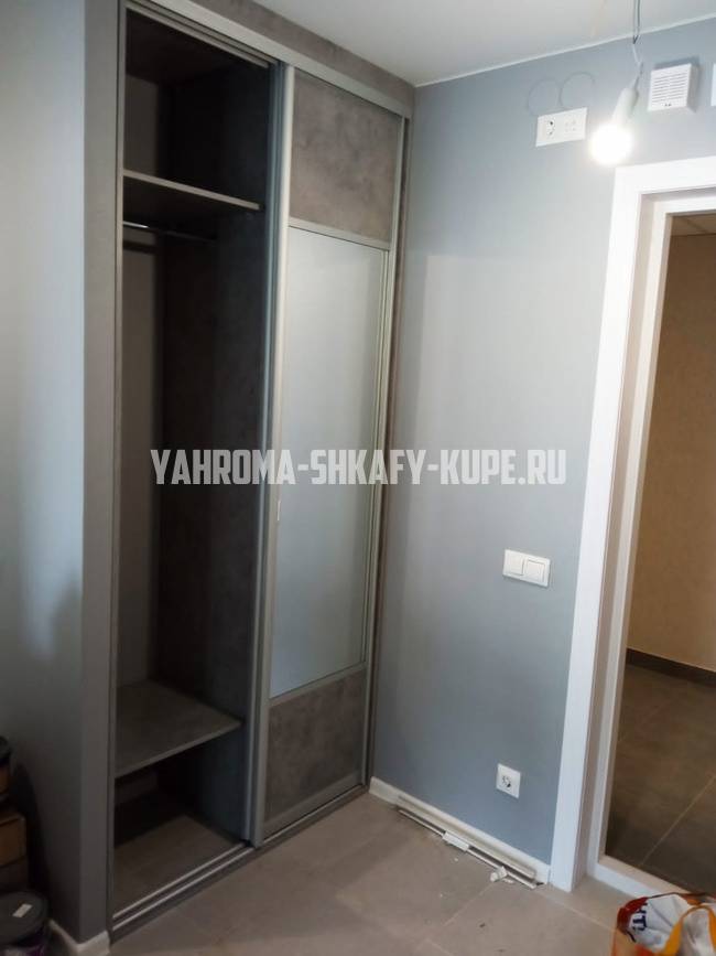 Шкафы для прихожей Яхрома
