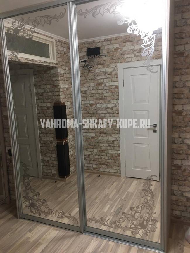 Шкафы для прихожей Яхрома