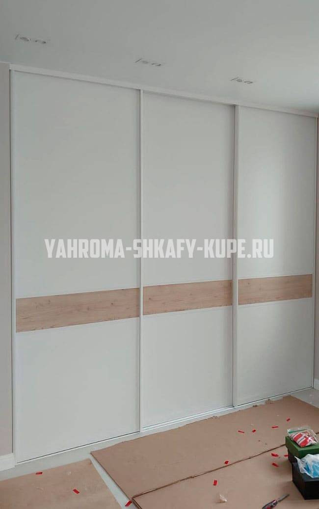 Шкафы в спальню Яхрома
