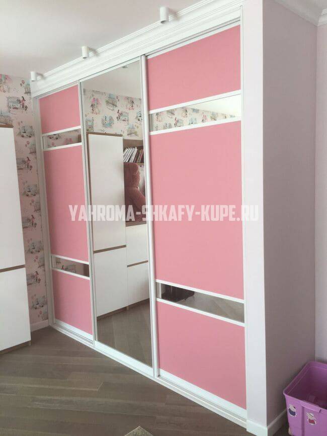 Встроенные шкафы на заказ Яхрома